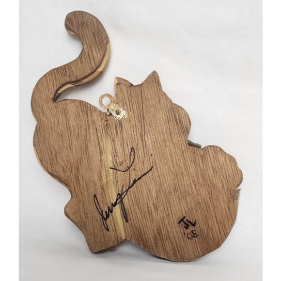 Wooden Cat Push Pin Wall Decor 2005 Vintage Signed JL - Picture 9 of 12